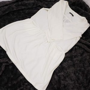 Ming Basics Side Pockets White Dress - Siz…